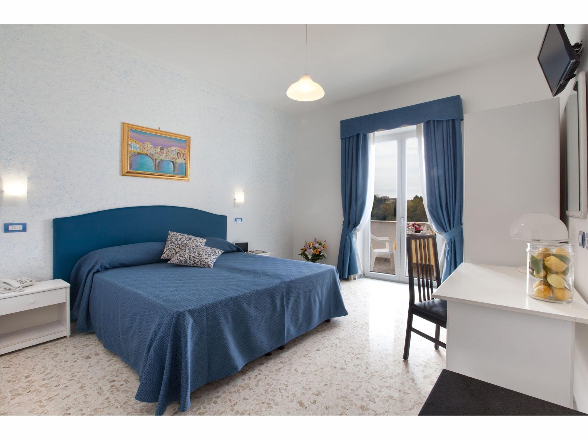 Hotel Britannia Сорренто Екстер'єр фото